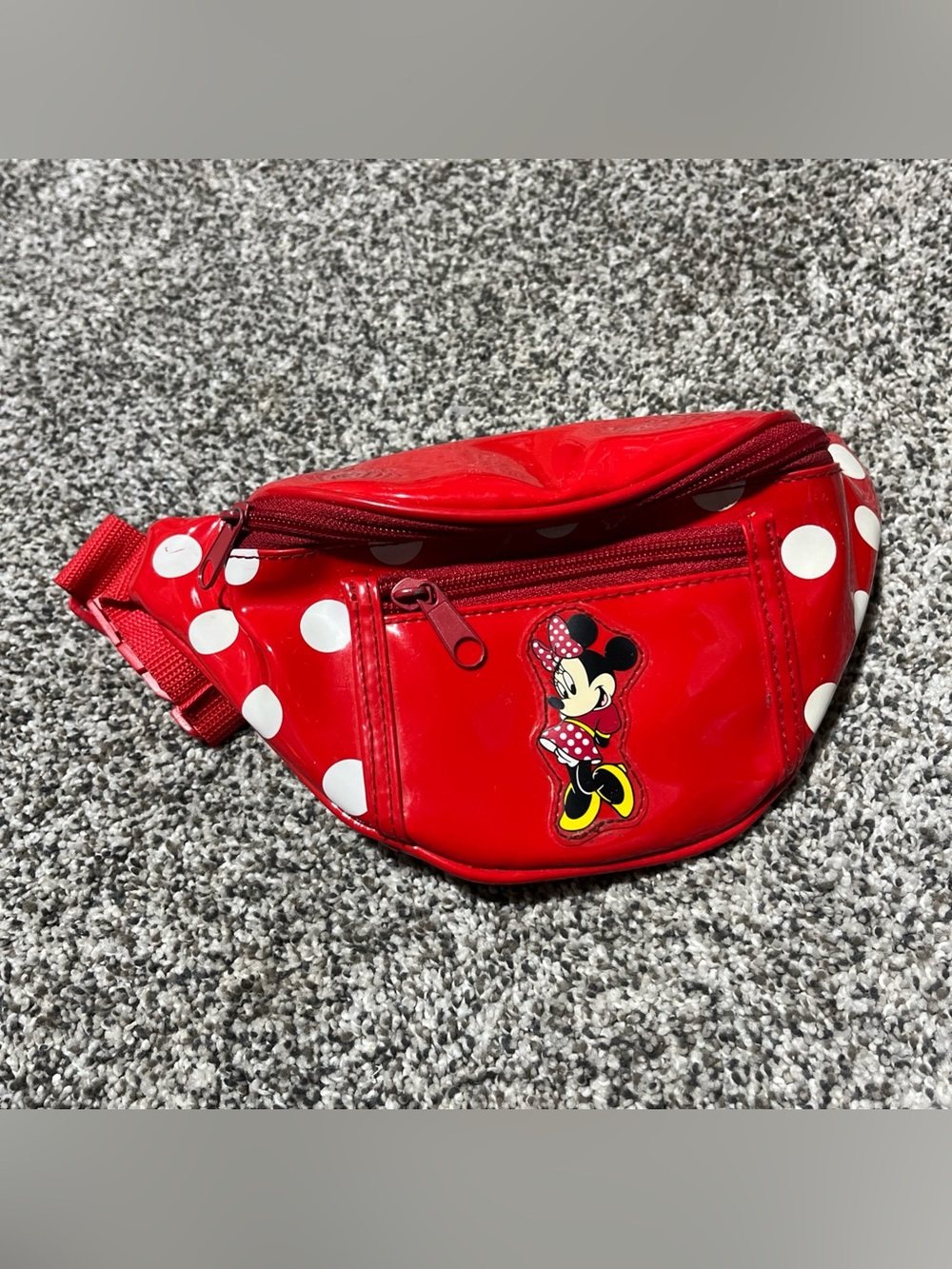 Vintage Walt Disney World Fanny Pack Red Mickey Mouse Waist/Crossbody Bag Child?